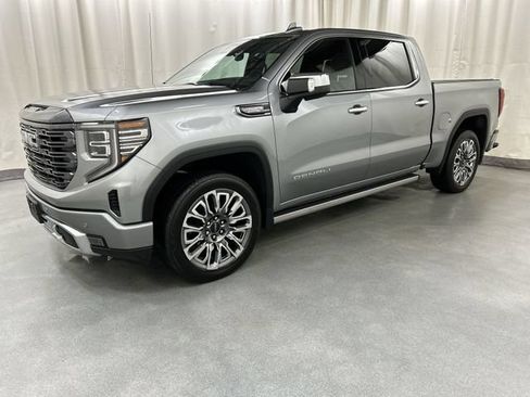 Used 2024 GMC Sierra 1500 Denali Ultimate AWD/4WD image 2