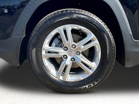Used 2019 GMC Terrain SLE FWD image 32