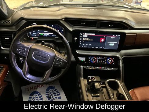 Used 2024 GMC Sierra 1500 Denali Ultimate image 8