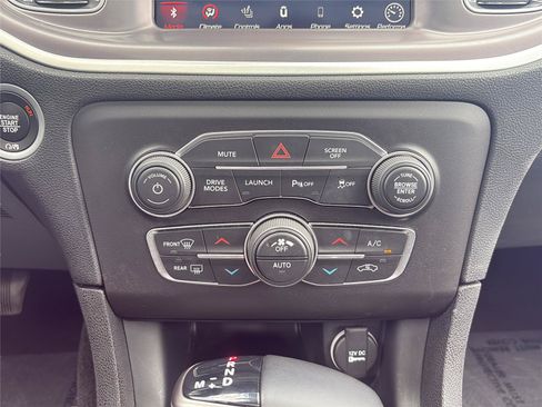 Used 2021 Dodge Charger Scat Pack w/ Driver Convenience Group RWD image 17