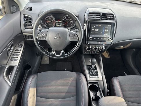 Used 2024 Mitsubishi Outlander Sport AWD image 5