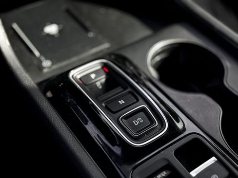 Used 2023 Honda Pilot EX-L image 15