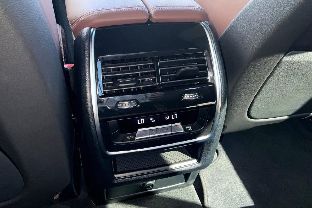 Used 2023 BMW X5 xDrive40i w/ M Sport Package AWD/4WD image 25
