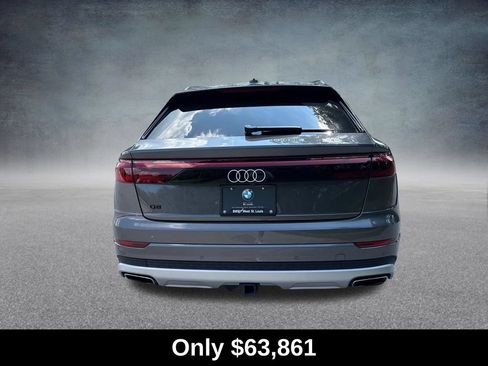 Used 2025 Audi Q8 Premium w/ Convenience Package AWD/4WD image 4