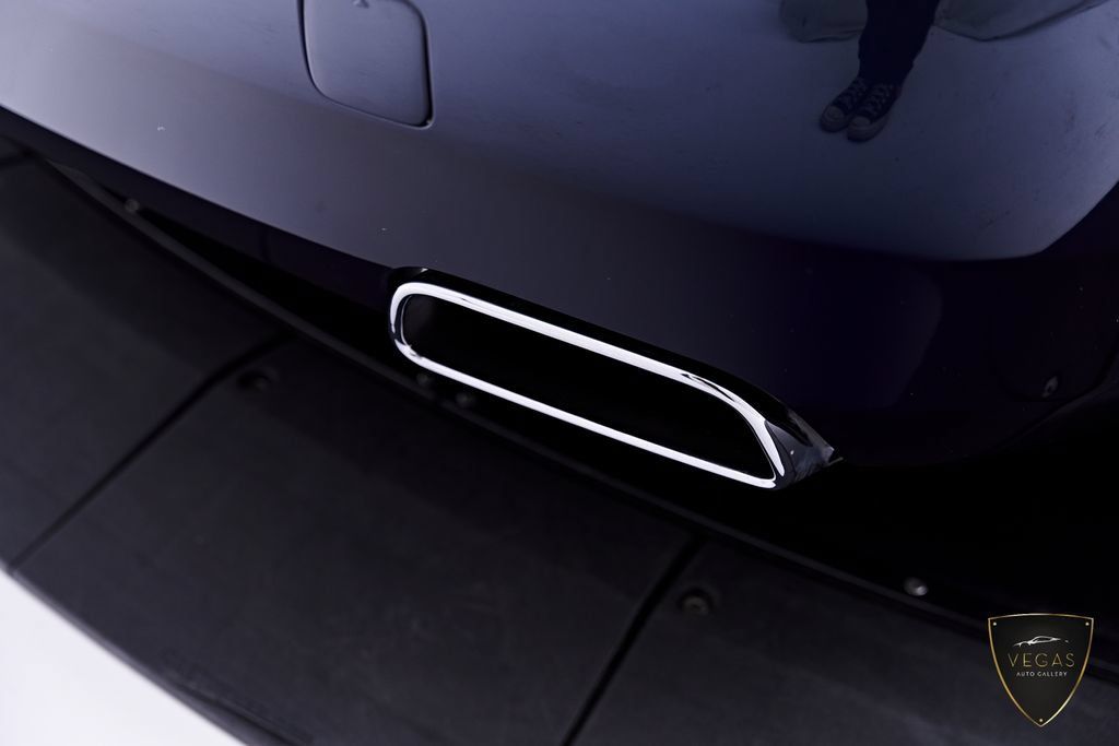 Used 2017 Rolls-Royce Wraith RWD image 27
