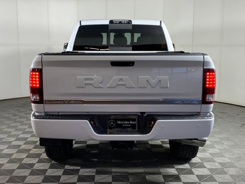 Used 2018 RAM 3500 Laramie Longhorn image 9