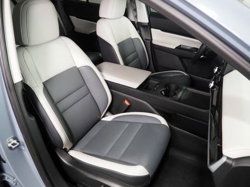 Used 2024 Honda Prologue Touring image 2