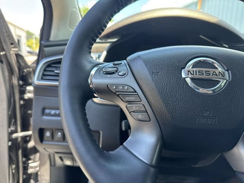 Used 2020 Nissan Murano Platinum FWD image 17