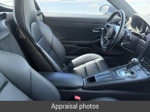 Certified 2025 Porsche 718 Cayman S RWD image 4