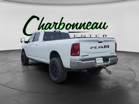 Used 2025 RAM 2500 Laramie AWD/4WD image 3