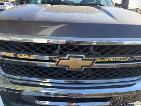 Used 2011 Chevrolet Silverado 2500 LTZ w/ LTZ Plus Package image 26