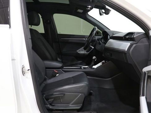 Used 2020 Audi Q3 2.0T Premium AWD/4WD image 36