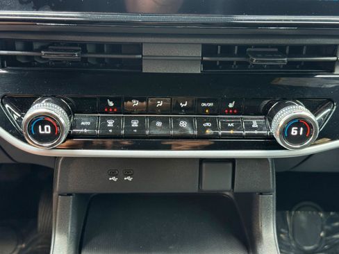 Used 2025 Honda Prologue Touring image 26