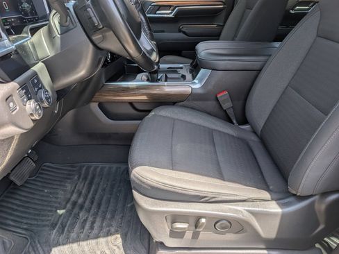 Used 2023 Chevrolet Silverado 1500 RST AWD/4WD image 17
