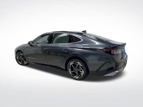 New 2026 Hyundai Sonata SEL image 3