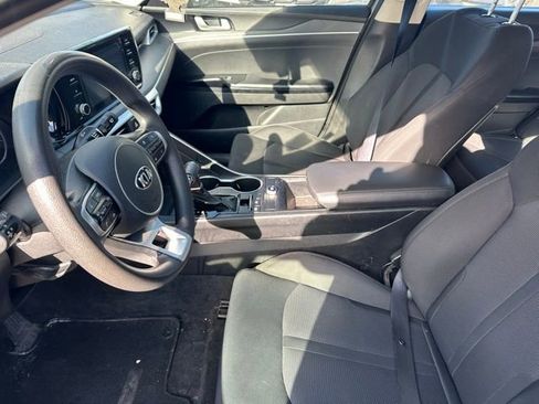 Used 2021 Kia K5 LXS image 11