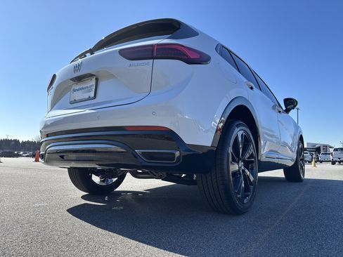 New 2026 Buick Envision Sport Touring image 10