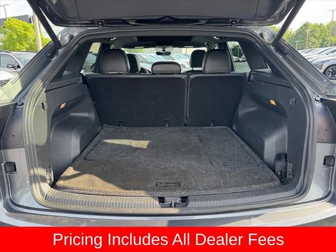 Used 2023 Volkswagen Atlas Cross Sport SE FWD image 10