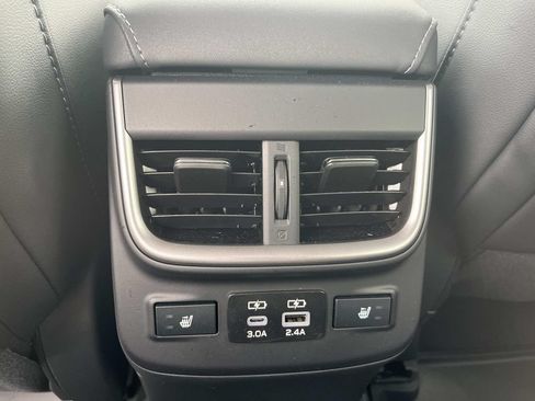 Certified 2025 Subaru Outback Limited XT w/ Popular Package #2 AWD/4WD image 18