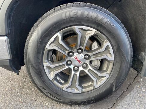 Certified 2024 GMC Sierra 1500 SLT image 22