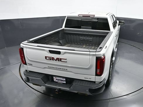 Used 2021 GMC Sierra 1500 SLT AWD/4WD image 43