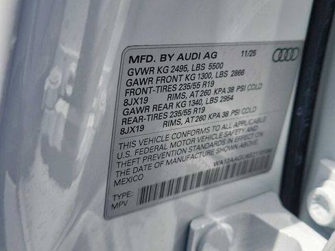 Certified 2025 Audi Q5 Premium Plus w/ Premium Plus AWD/4WD image 36