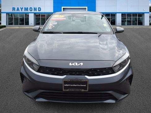 Certified 2022 Kia Forte LXS w/ LXS Technology Package image 8