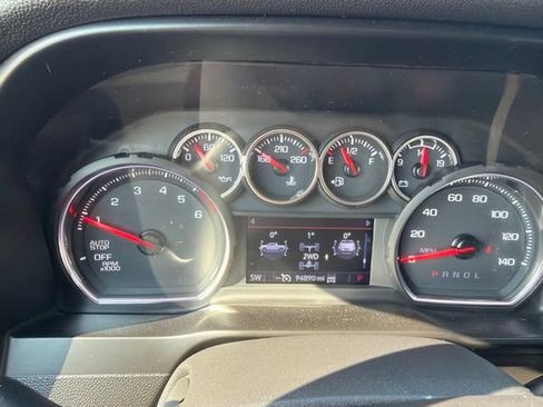 Used 2020 Chevrolet Silverado 1500 LTZ AWD/4WD image 35