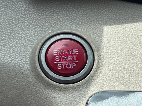 Used 2016 Honda Odyssey EX-L image 33
