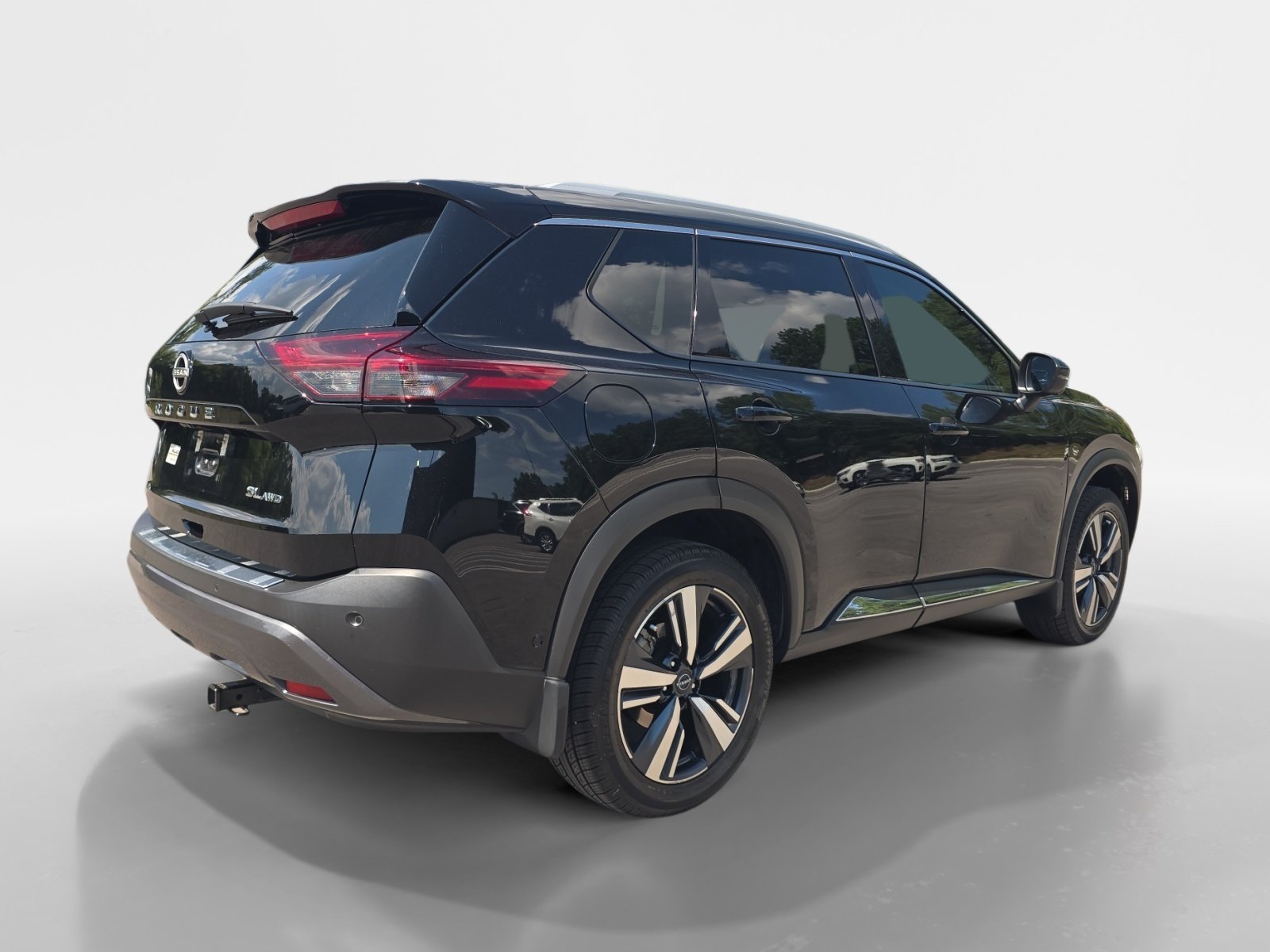 Used 2023 Nissan Rogue SL w/ SL Premium Package AWD/4WD image 6