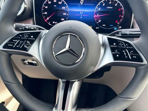 New 2026 Mercedes-Benz GLC 300 4MATIC image 16