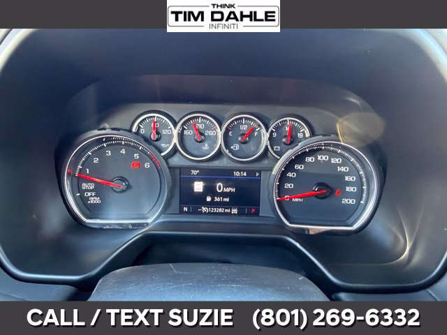 Used 2021 Chevrolet Suburban RST w/ Luxury Package AWD/4WD image 3
