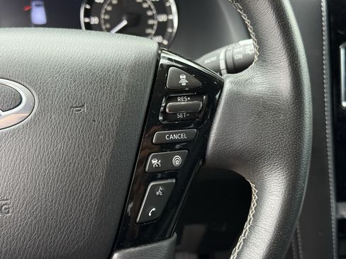Used 2023 INFINITI QX80 Luxe w/ All-Season Package RWD image 18