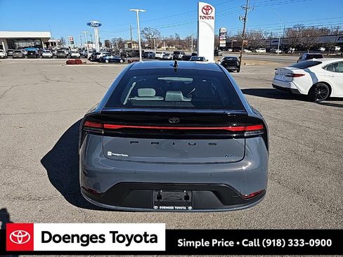 New 2026 Toyota Prius LE image 6