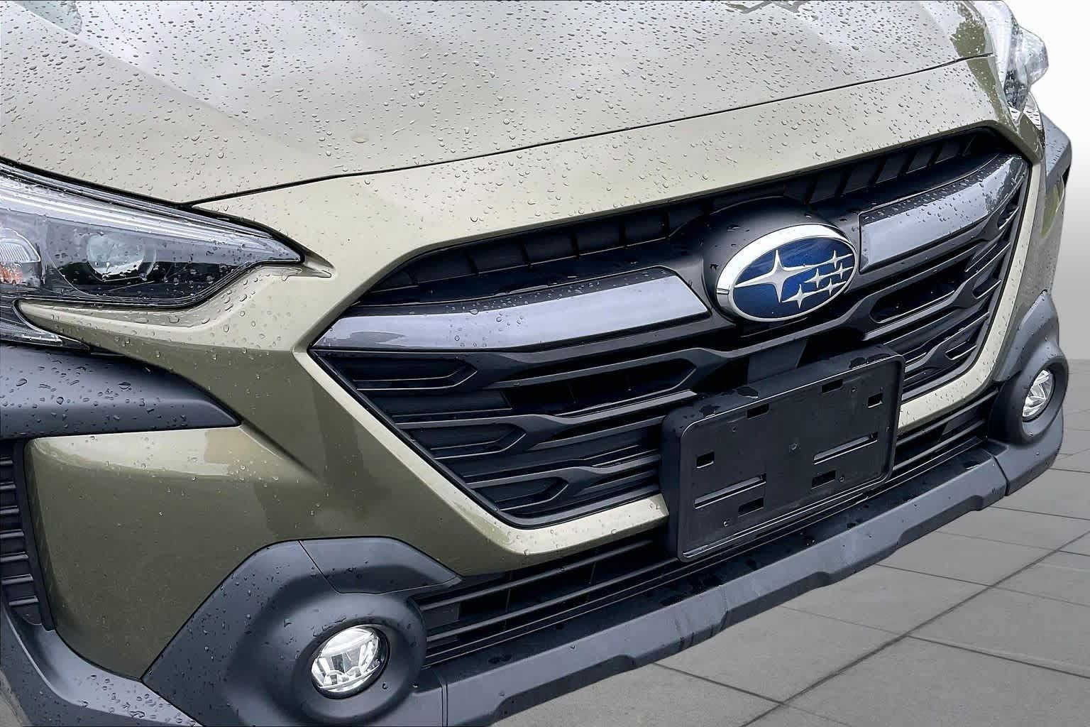 Used 2023 Subaru Outback Premium AWD/4WD image 30