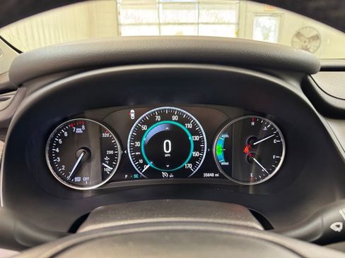 Used 2019 Buick LaCrosse Essence image 33