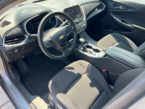 Used 2024 Chevrolet Malibu LT FWD image 13