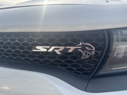 Used 2018 Dodge Charger SRT Hellcat w/ Harman/Kardon Audio Group image 9