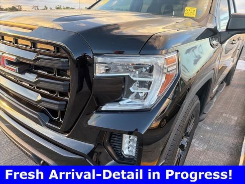 Used 2020 GMC Sierra 1500 Elevation w/ Elevation Value Package image 3