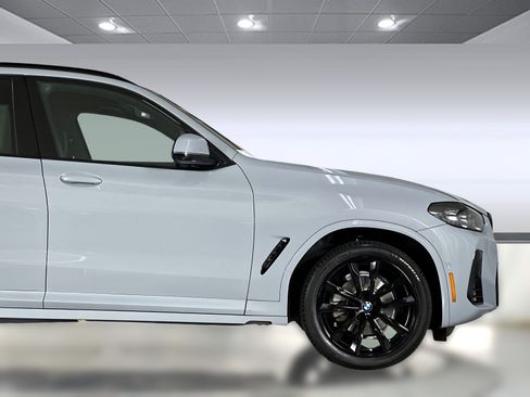 Used 2024 BMW X3 sDrive30i w/ Premium Package RWD image 35