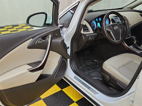 Used 2014 Buick Verano image 20