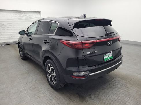 Used 2021 Kia Sportage LX image 5