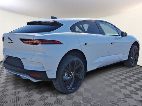 New 2024 Jaguar I-PACE R-Dynamic HSE image 4