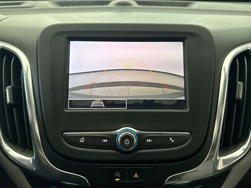 Used 2023 Chevrolet Equinox LT image 15