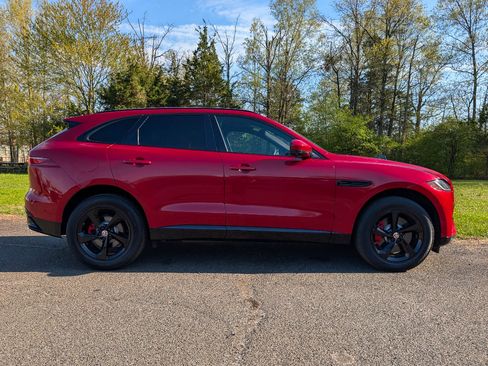 Used 2021 Jaguar F-PACE S AWD/4WD image 4