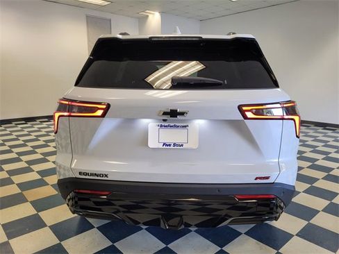 New 2026 Chevrolet Equinox RS w/ Convenience Package III image 8