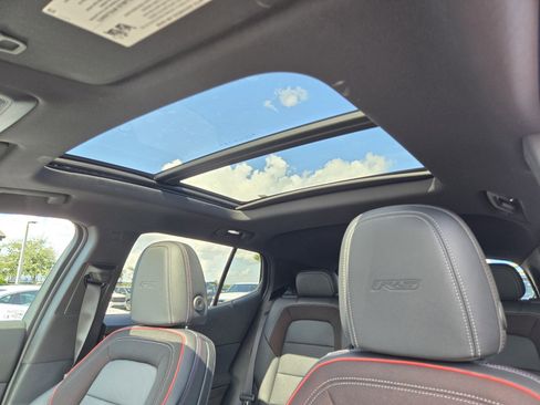 New 2026 Chevrolet Equinox EV RS image 12