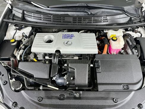 Used 2013 Lexus CT 200h w/ Premium Pkg w/Navigation FWD image 33