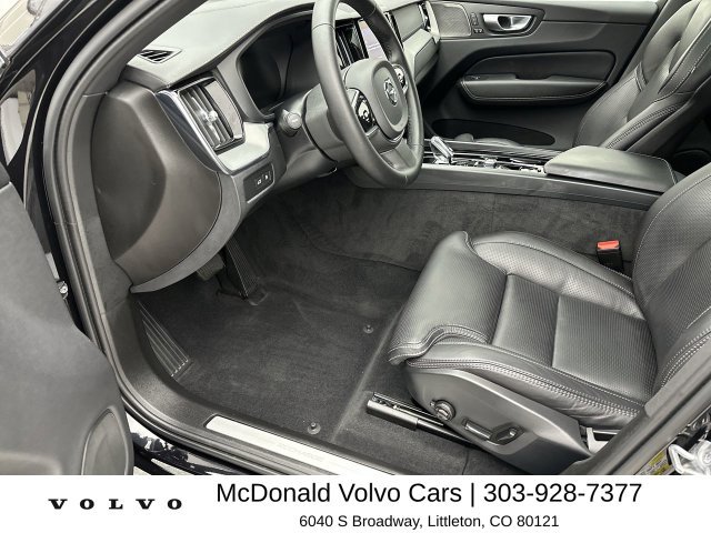 Certified 2024 Volvo XC60 T8 Ultimate w/ Protection Package Premier AWD/4WD image 11