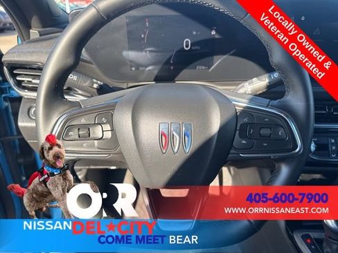 Used 2025 Buick Envista Sport Touring image 14